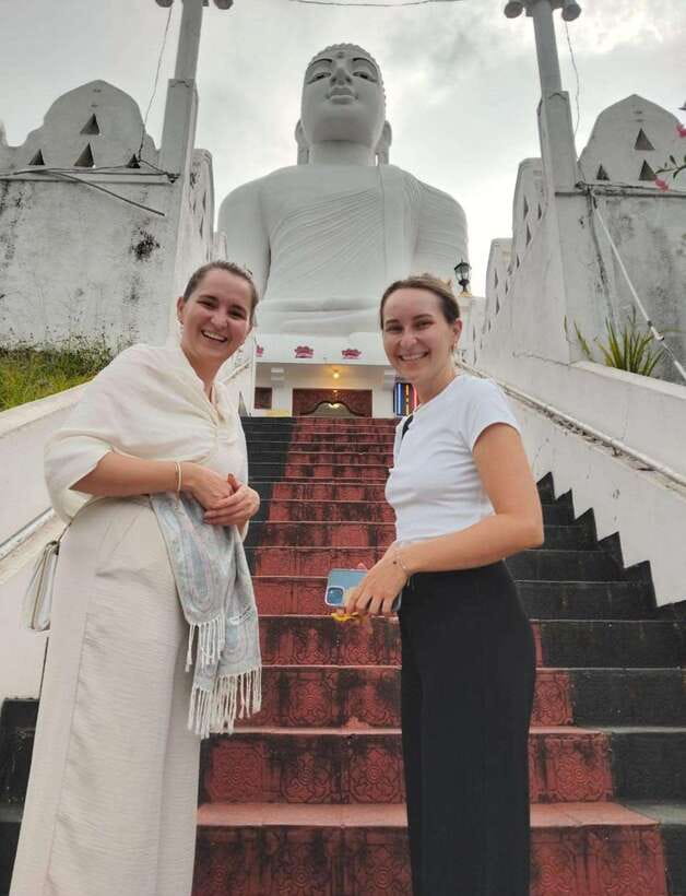 Kandy: Private Tuk Tuk Tour with Temple of the Tooth - The cultural dance program