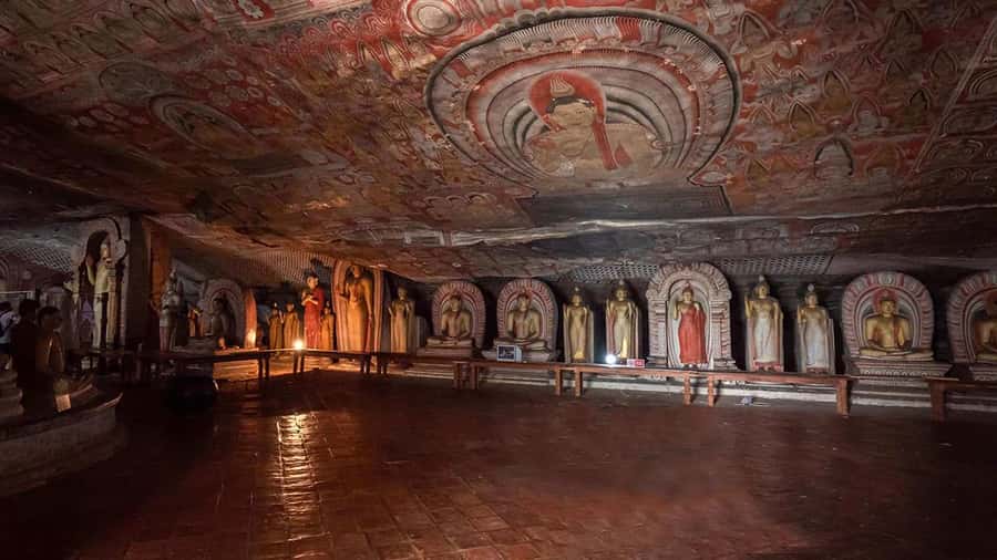 Kandy: Sigiriya and Dambulla Day Trip with Tuk Tuk Ride - Dambulla’s painted cave temples