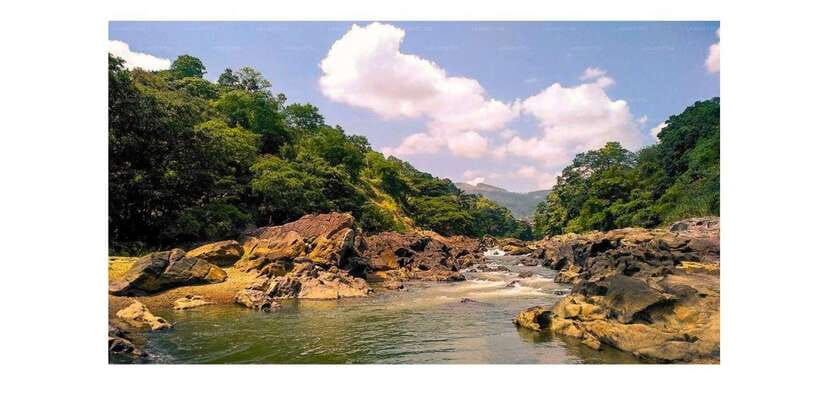 Kandy to Ambuluwawa & Kandy City Guided Tuk Tuk Day Tour - Batik, dance, and the evening finish