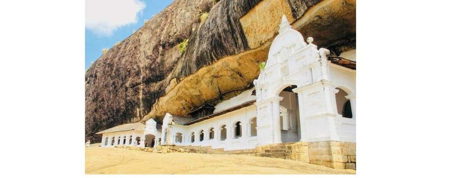 Kandy to Sigiriya Day Tours Tuk Tuk by Local - Sigiriya Lion Rock or Pidurangala Rock?