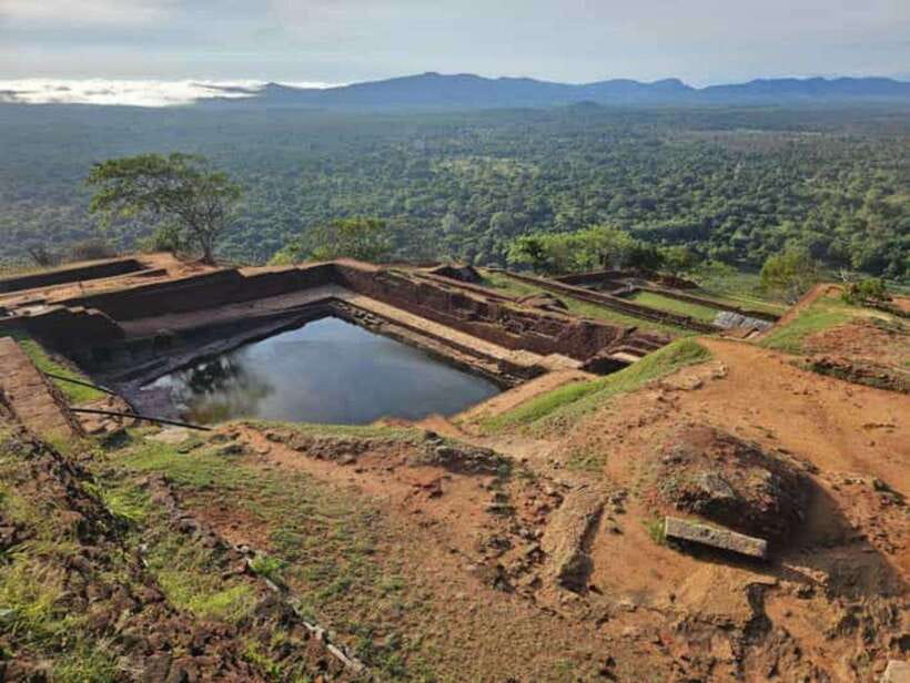 Kandy to Sigiriya Private Tour by Tuk Tuk with All Fees - Pidurangala Rock, the lower-cost alternative