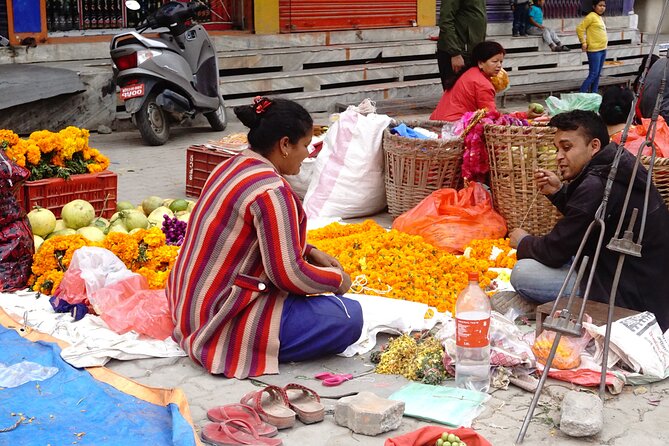 Kathmandu Rickshaw Tour Of Thamel And Durbar Square - Kathmandu Durbar Square: the tour’s main cultural stop