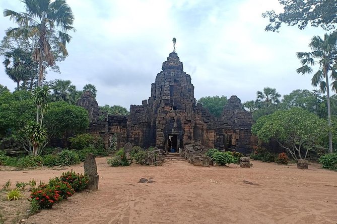 Killing Field & Paddy Rice Fields Tuk Tuk Adventure - Returning to Phnom Penh after a long day