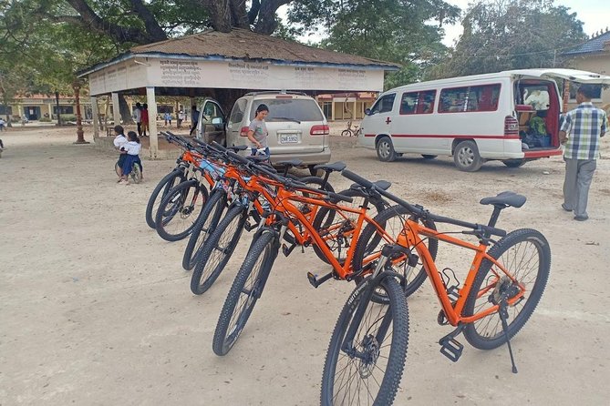 Killing Field & Paddy Rice Fields Tuk Tuk Adventure - Starting at 7:30 with Chambak Bet Meas Pagoda