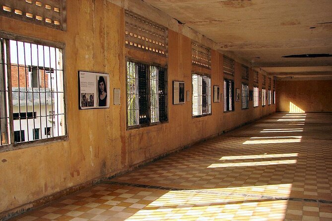 Killing Fields & Toul Sleng Genocide Museum Tickets With Tuk Tuk - Group size, support, and the lack of a guide