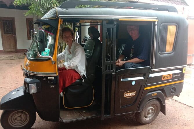 Kochi Exclusive Local Sightseeing Tuk-Tuk Tour - Fort Kochi Beach and the Arabian Sea