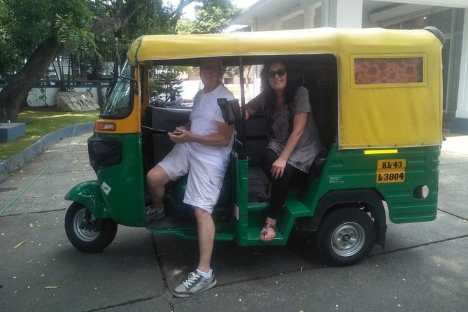 KOCHI LOCAL SIGHTSEEING TUK-TUK Tours - A private ride through Kochi’s old quarters