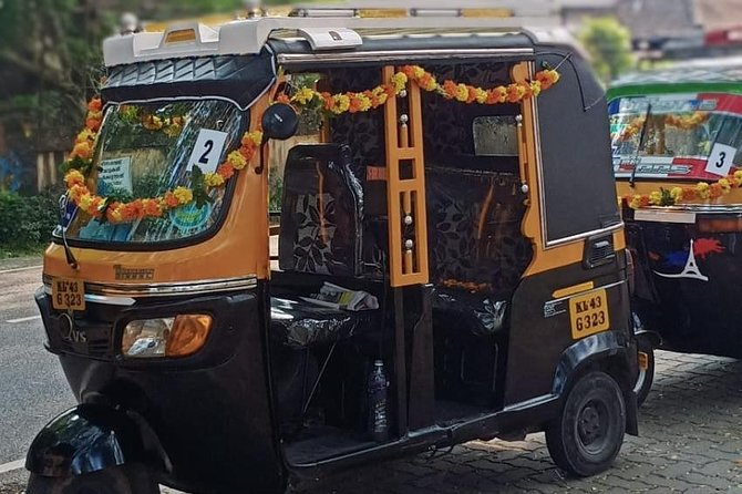 Kochi PARADISE Tuk-tuk tour with Pickup from the Cruise Ships - Paradesi Synagogue and the spice market