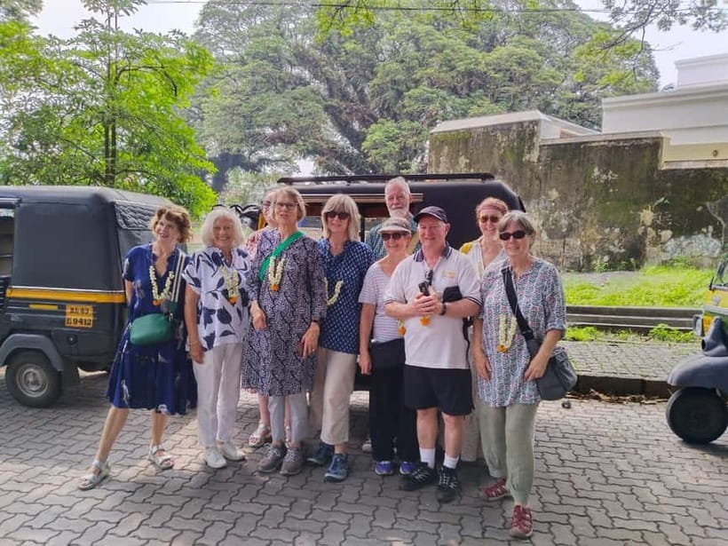 Kochi: Private Tuk-Tuk City Tour with Hotel Pickup - The human side of the tour