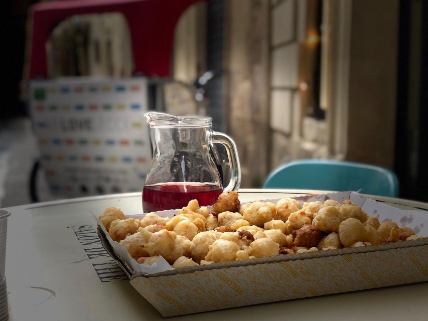 Lecce: Guided Tour & Street Food Tasting by Rickshaw - Santa Croce and the language of Baroque Lecce