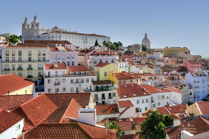 Lisbon 1h30 Tuk-Tuk Tour: The best way to visit the city - From Restauradores to Rossio and Baixa