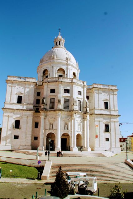 Lisbon:2-hour sightseeing TukTuk Tour with free Pickup - What $70 per person gets you
