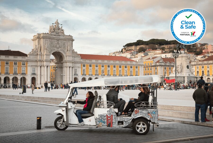 Lisbon: 2h Old Lisbon Tuk Tuk Tour - Starting in Baixa and heading toward the old quarters