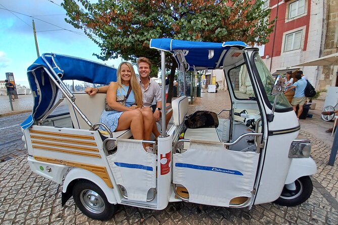Lisbon Adventure: 2 Hours Tuk-Tuk Tours and 2 H Sunset Sailing - The Crew and the Feel on Board