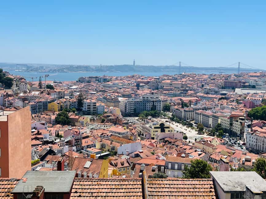 Lisbon: Alfama Old Town, Viewpoints and More TukTuk Tour - Santa Luzia and Portas do Sol