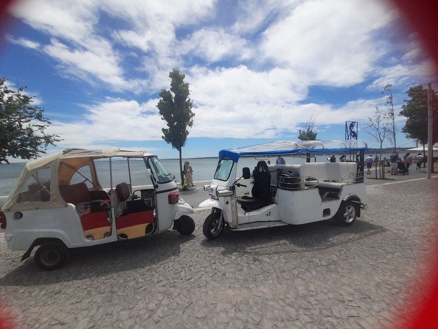Lisbon: Belem Private Tuk-Tuk Tour for 2 hours - Pastéis de Belém: a sweet first stop