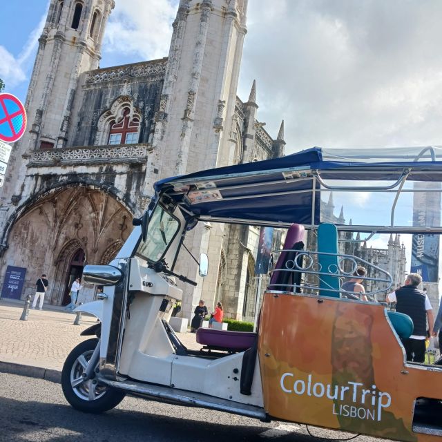 Lisbon: Belem Sightseeing Tour by Tuk Tuk with local guide - Pastéis de Belém and the first sweet stop