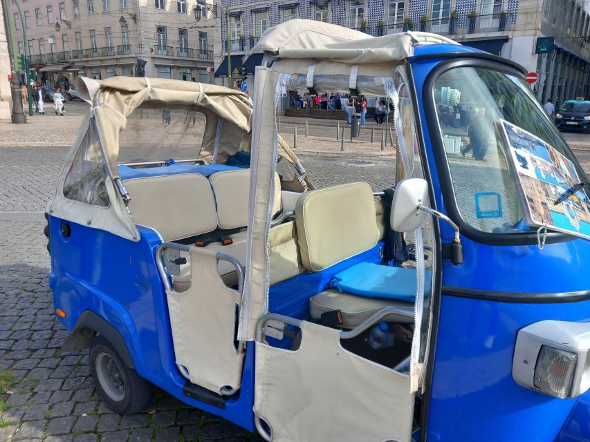 Lisbon: Chiado, Bairro Alto, and Principe Real Tuk Tuk Tour - How to prepare for the 90-minute ride