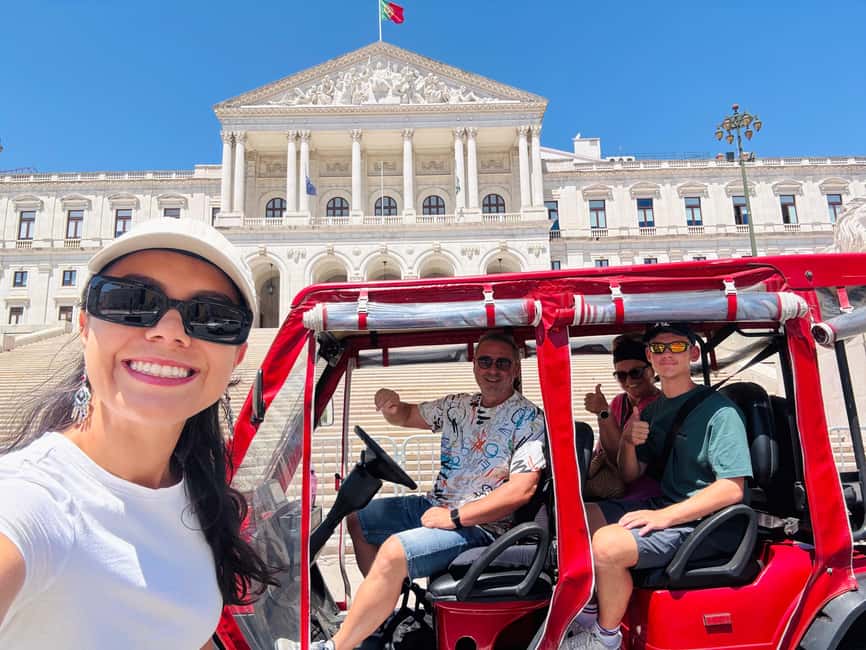 Lisbon: City Highlights Tour by Tuk Tuk - The Ladra flea market on Tuesdays and Saturdays