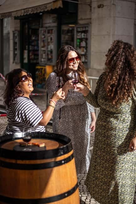 Lisbon: Food Tasting Tour by Tuk Tuk with 2 Stops - Alfama by electric tuk tuk
