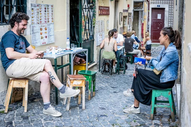 Lisbon: Food Tasting Tour by Tuk Tuk with 2 Stops - Practical details before you reserve