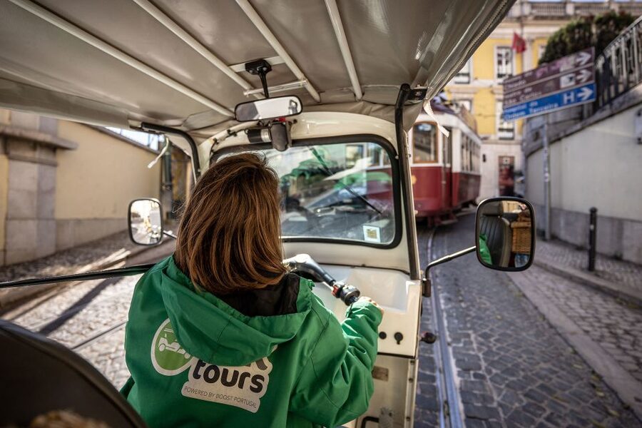Lisbon: Guided Tuk-Tuk Tour Along the Historic Tram Line 28 - Following Tram 28 through Lisbon’s old quarters