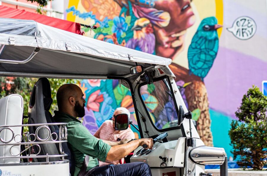 Lisbon: Half-Day Private Guided Tuk-Tuk Tour - Belém and the pastry stop