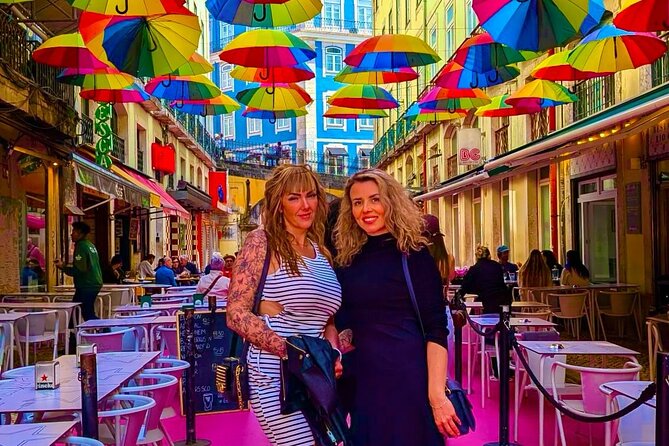 Lisbon Historic Tuk Tuk Adventure with Free Polaroid Pictures - Alfama’s two famous viewpoints