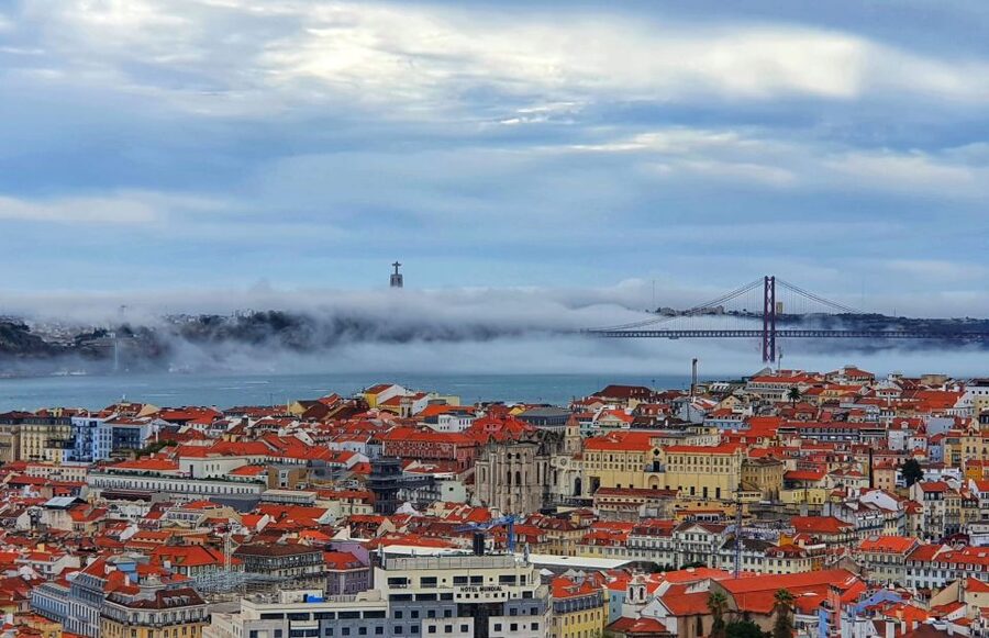 Lisbon: Old Town TukTuk Tour and Scenic Viewpoints in Alfama - The National Pantheon and Alfama’s narrow lanes
