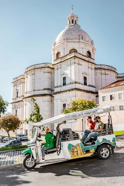 Lisbon on a Tuk Tuk Tour: History & Viewpoints - Key points to know before booking