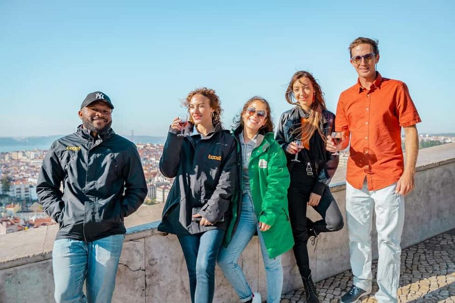 Lisbon on a Tuk Tuk Tour: History & Viewpoints - Belém and Portugal’s maritime story