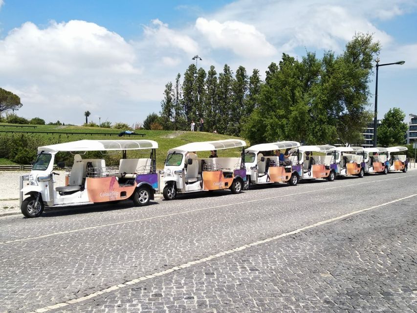 Lisbon: Panoramic Historical Sightseeing Tour by Tuk Tuk - Why a tuk tuk makes sense in Lisbon