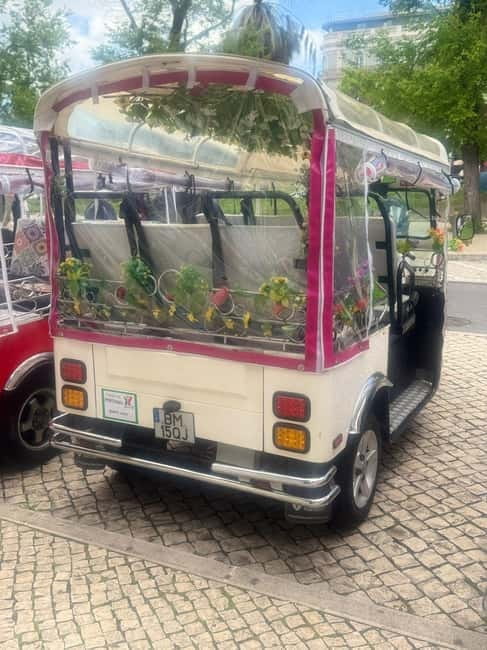 Lisbon: Private City Tour by Eco-friendly Tuk Tuk - São Vicente de Fora and the National Pantheon