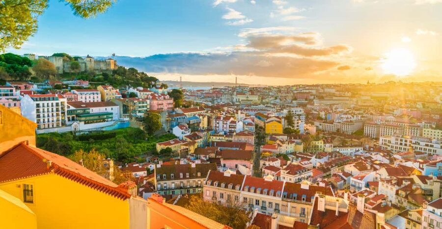 Lisbon: Private City Tour by Tuk-Tuk - From the riverfront to Pink Street