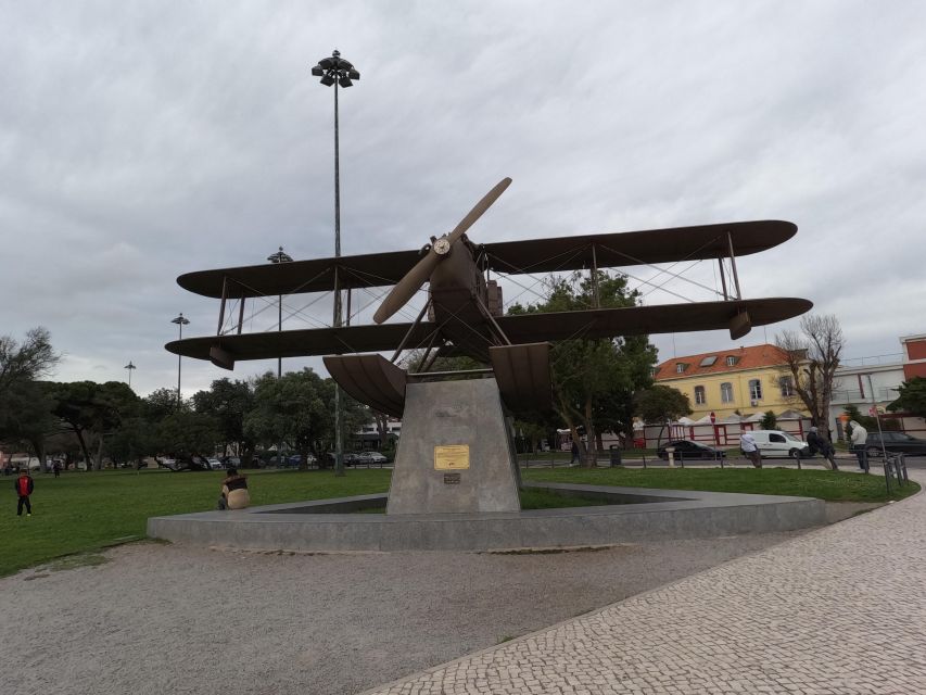 Lisbon:Private guided historical sightseeing Tour by TUK-TUK - What the $82 Price Gets You