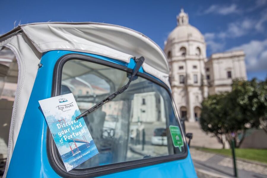 Lisbon: Private Guided Tour of Historical Center by Tuk Tuk - Baixa, Praça do Comércio, and Lisbon’s grand center
