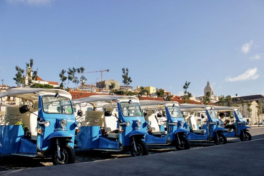 Lisbon: Private Guided Tour of Historical Center by Tuk Tuk - Comfort, visibility, and the open-sided vehicle
