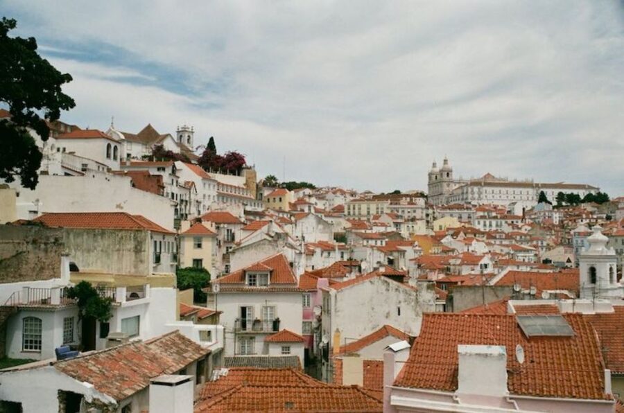 Lisbon: Private Historic Tour by Eco Tuk Tuk - Why a tuk tuk works so well in Lisbon