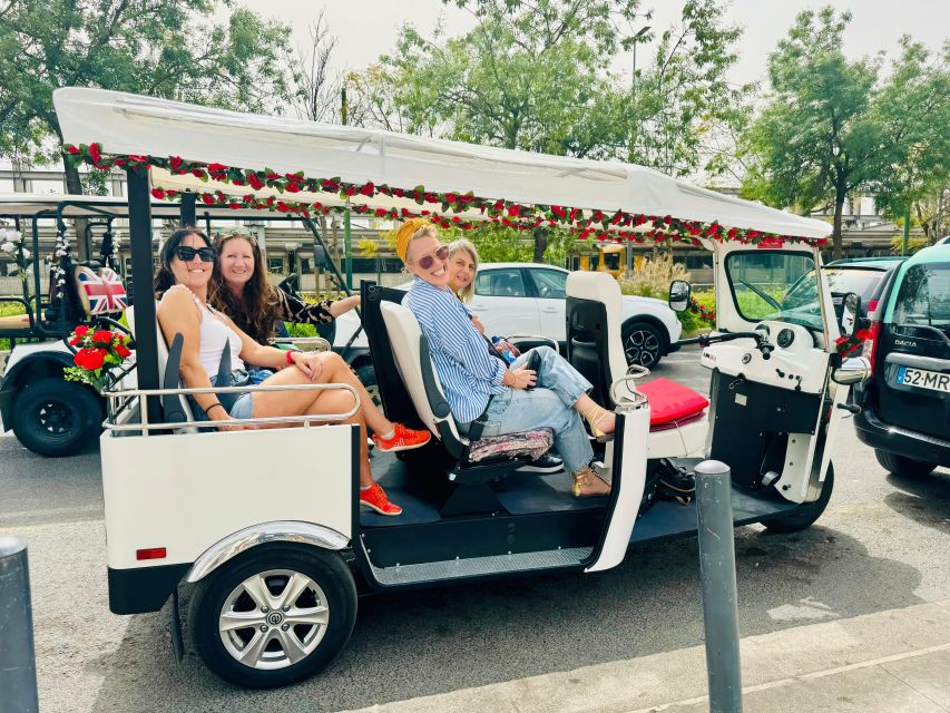 Lisbon: Private Sightseeing Tour by Tuk-Tuk - Lisbon Cathedral and the climb into Alfama