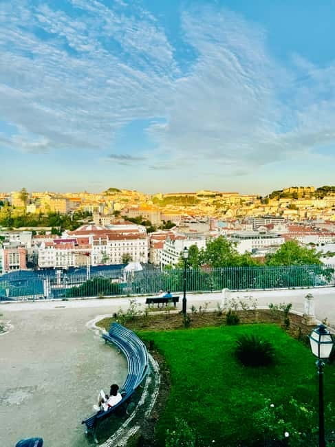 Lisbon: Private Sightseeing Tour by TukTuk - From Chiado to Largo do Carmo