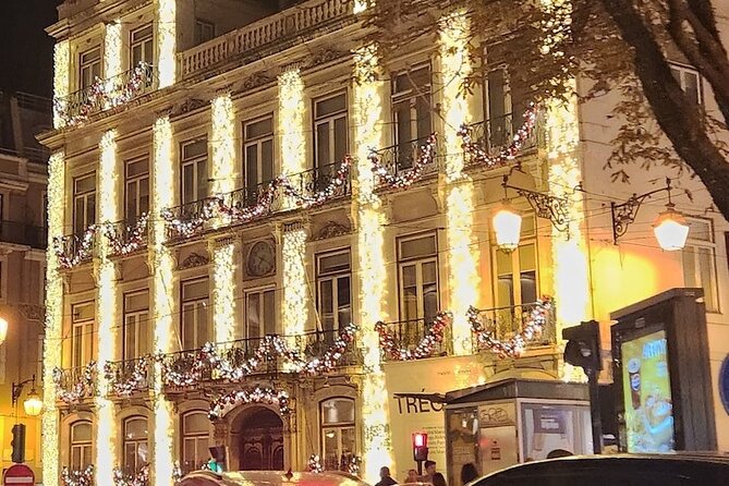 Lisbon Private Tour by Tuk Tuk (Christmas Lights) - São Pedro de Alcântara gives you the first big view