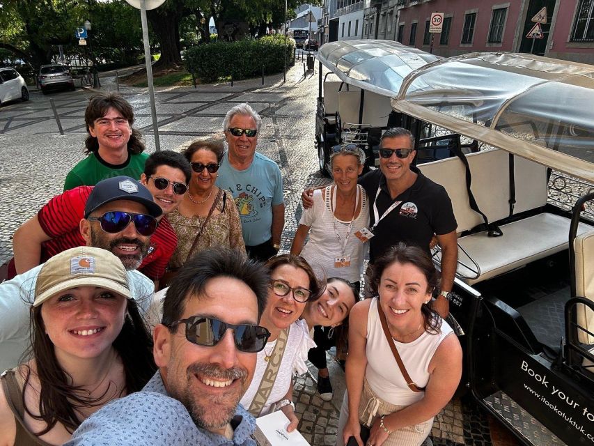 Lisbon: Private Tuk-Tuk Tour - Graça, São Vicente, and the National Pantheon