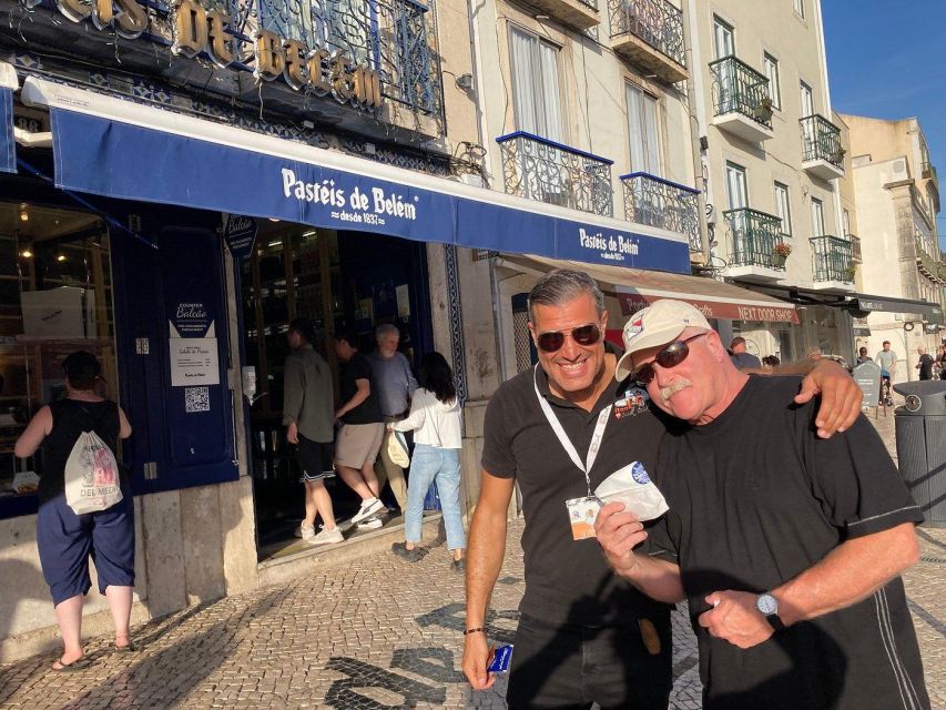 Lisbon: Private Tuk-Tuk Tour - From Bairro Alto to the Pink Street