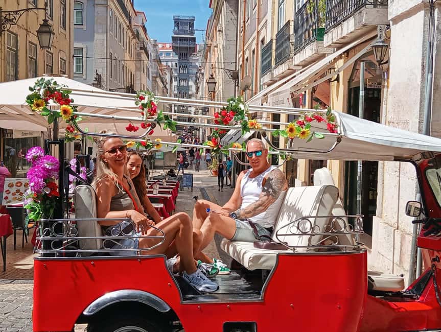 Lisbon: Private Tuk-Tuk Tour of Old Town & Scenic Viewpoints - Graça and Senhora do Monte without the climb