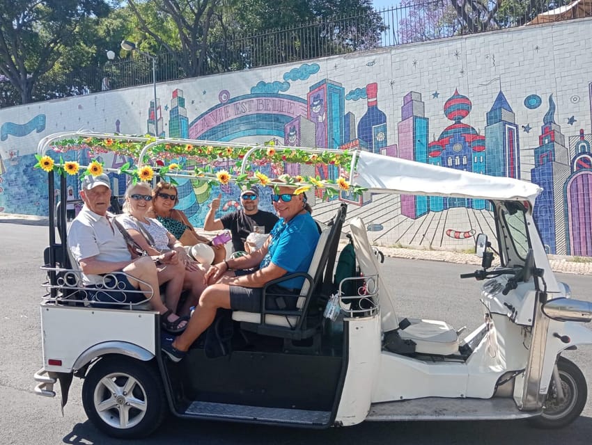 Lisbon: Private Tuk-Tuk Tour of Old Town & Scenic Viewpoints - Chafariz d’El-Rei and a closer look at Alfama