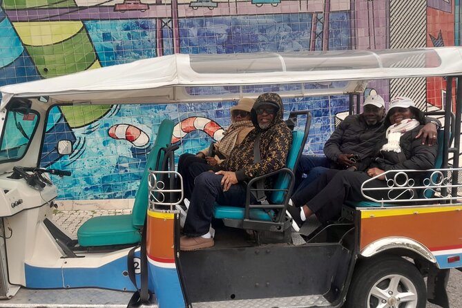 Lisbon-Private Tuk Tuk Tour With Free Hotel Pickup & Drop off - São Jorge Castle and Senhora do Monte