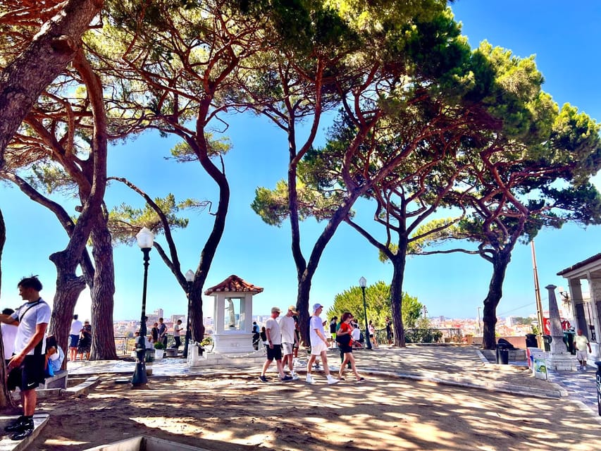 Lisbon: Private Tuk Tuk Tour with Polaroid Photos - How long should you book?