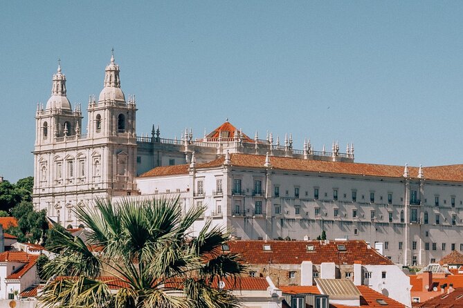 Lisbon's Old Town Private Tuk Tuk Tour (1 Hour and 30 Minutes) - Key points to know before booking