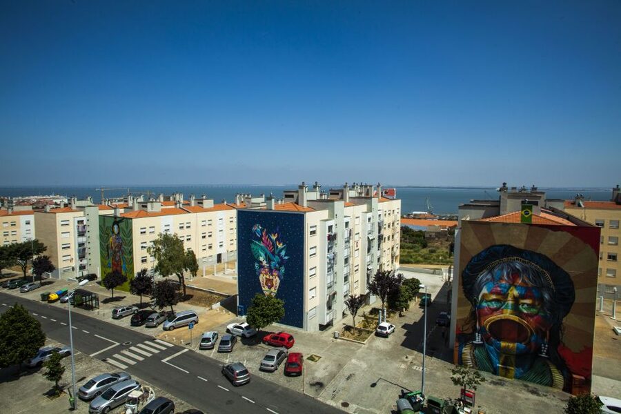 Lisbon: Street Art Tuk Tuk Tour - Who should book this tour?