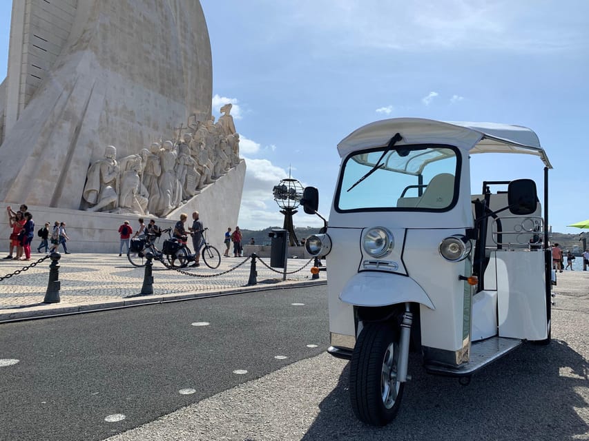 Lisbon TukTuk Tour - Smooth & Fun - Best Instagram Spots - The guide can shape the value